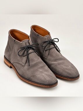 Berluti Paris Grey Suede Chukka Boots 
US 9 / Berluti 8